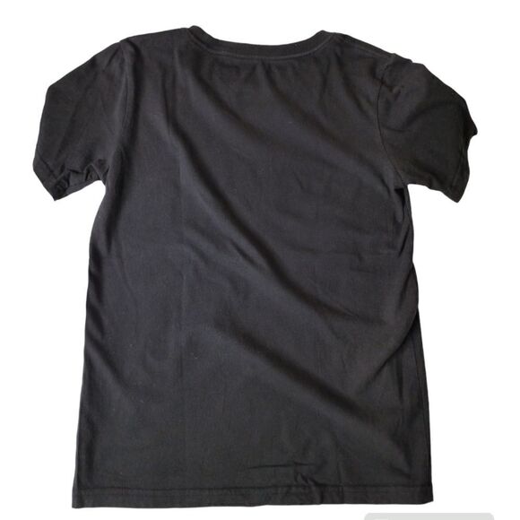 5/$25 Levi's Short sleeve Tshirt - Picture 2 of 3